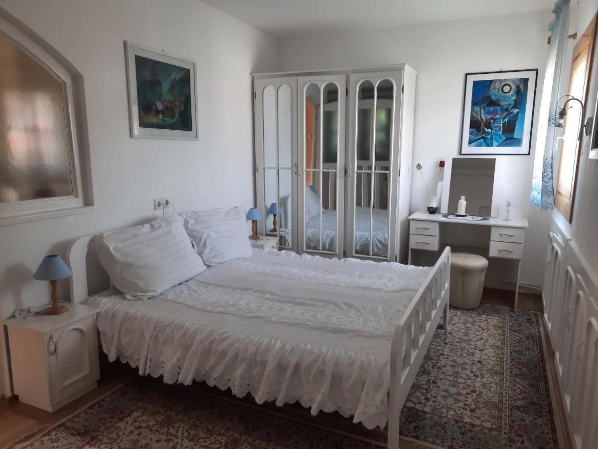 Antal Apartmans Lunca De Sus Kulcsoshaz Gyimesfelsolok Exterior photo