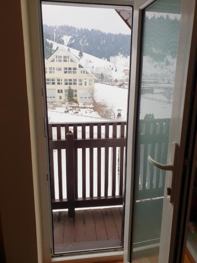 Antal Apartmans Lunca De Sus Kulcsoshaz Gyimesfelsolok Exterior photo